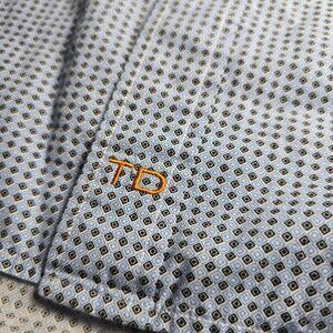 XL THOMAS DEAN Button Down Dress Shirt
